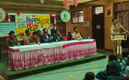 विद्यानिकेतन स्कूलमध्ये विद्यार्थांना कायदा - सुव्यवस्था मार्गदर्शन