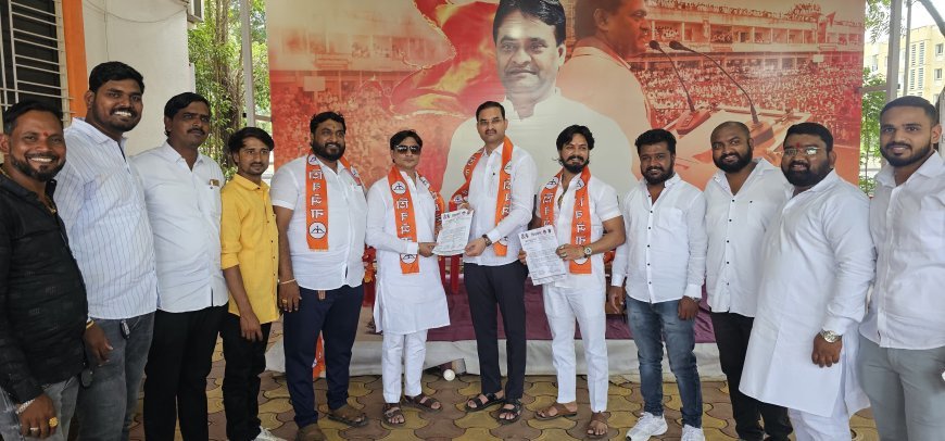 स्थानिक स्वराज्य संस्थांच्या निवडणूका डोळ्यासमोर ठेवून युवा सेनेची बैठक
