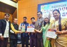 चाकण येथील आघाव दांपत्याला राष्ट्रीय भारत भूषण पुरस्कार प्रदान
