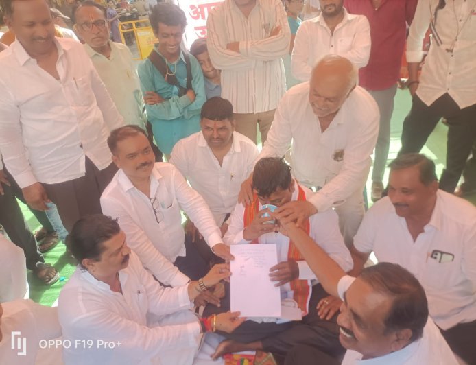 माऊलींच्या पालखी रथाला बैलजोडी जुंपण्याच्या वादावर तोडगा काढण्याचे आश्वासन