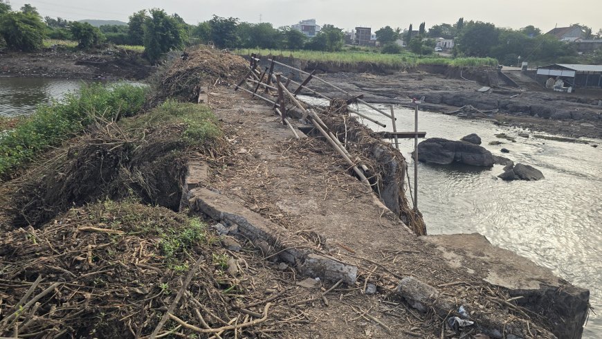 खेडमध्ये जलसंपदा विभागाचा दशक्रिया विधी